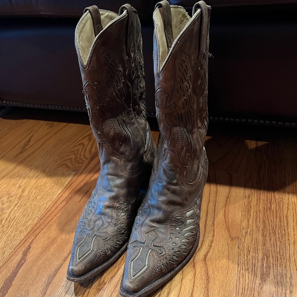 Corral vintage bow boy boots